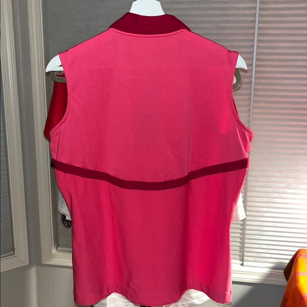Women's Nike Golf Sleeveless Red Top, Size Medium - Picture 3 of 4